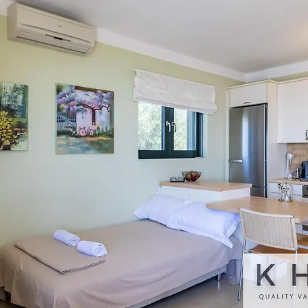 Mare With Infinite Sea Views! Semesterbostad *